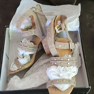 Used block heel sandals